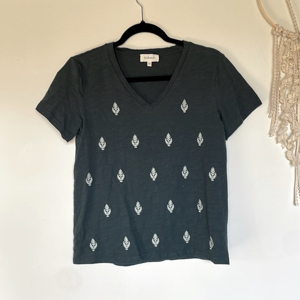 XS Böhme tee NWOT